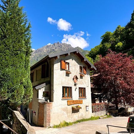 Agriturismo La Vecchia Chioderia Grandola ed Uniti Luaran gambar