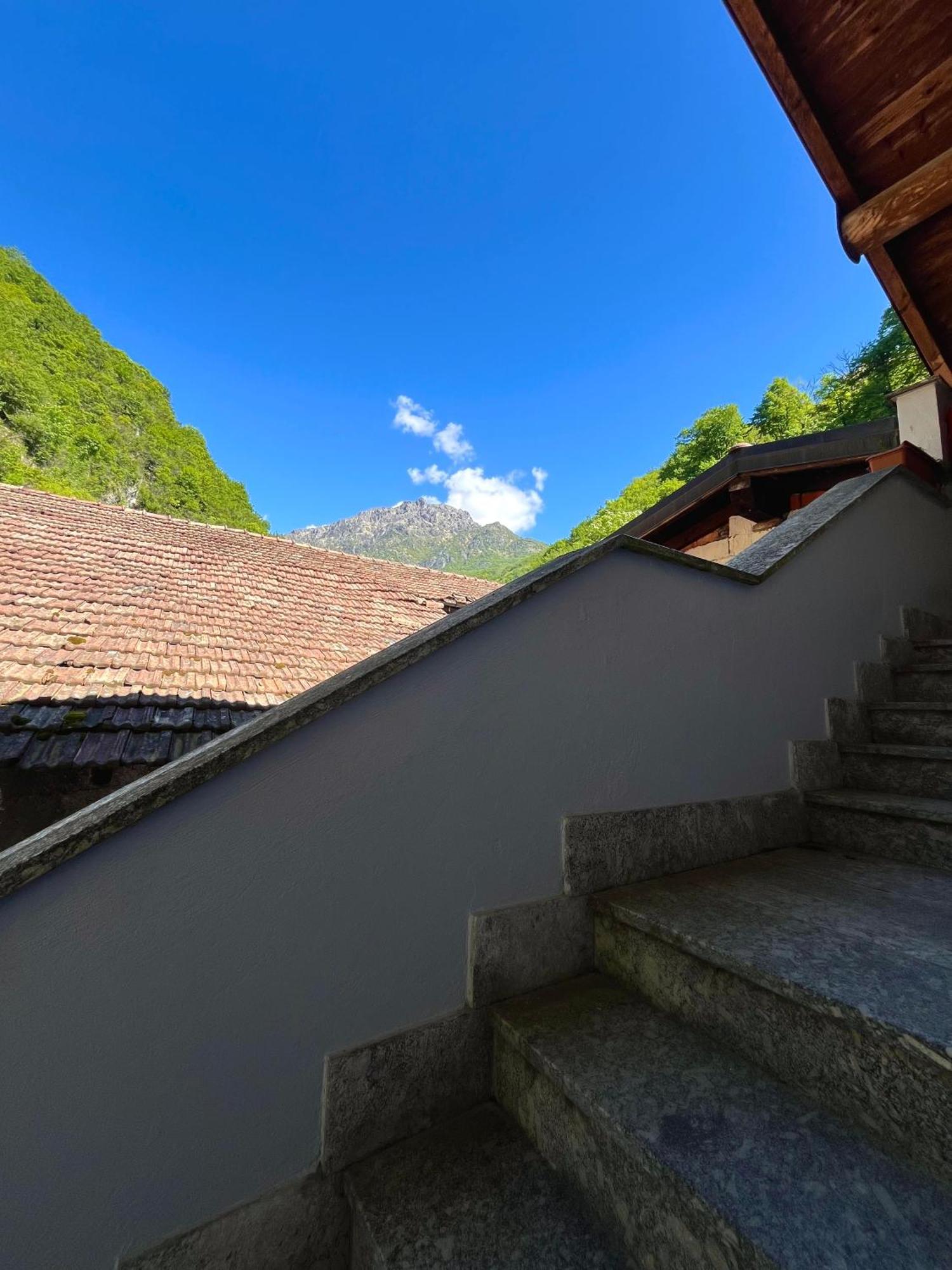 Agriturismo La Vecchia Chioderia Grandola ed Uniti Luaran gambar