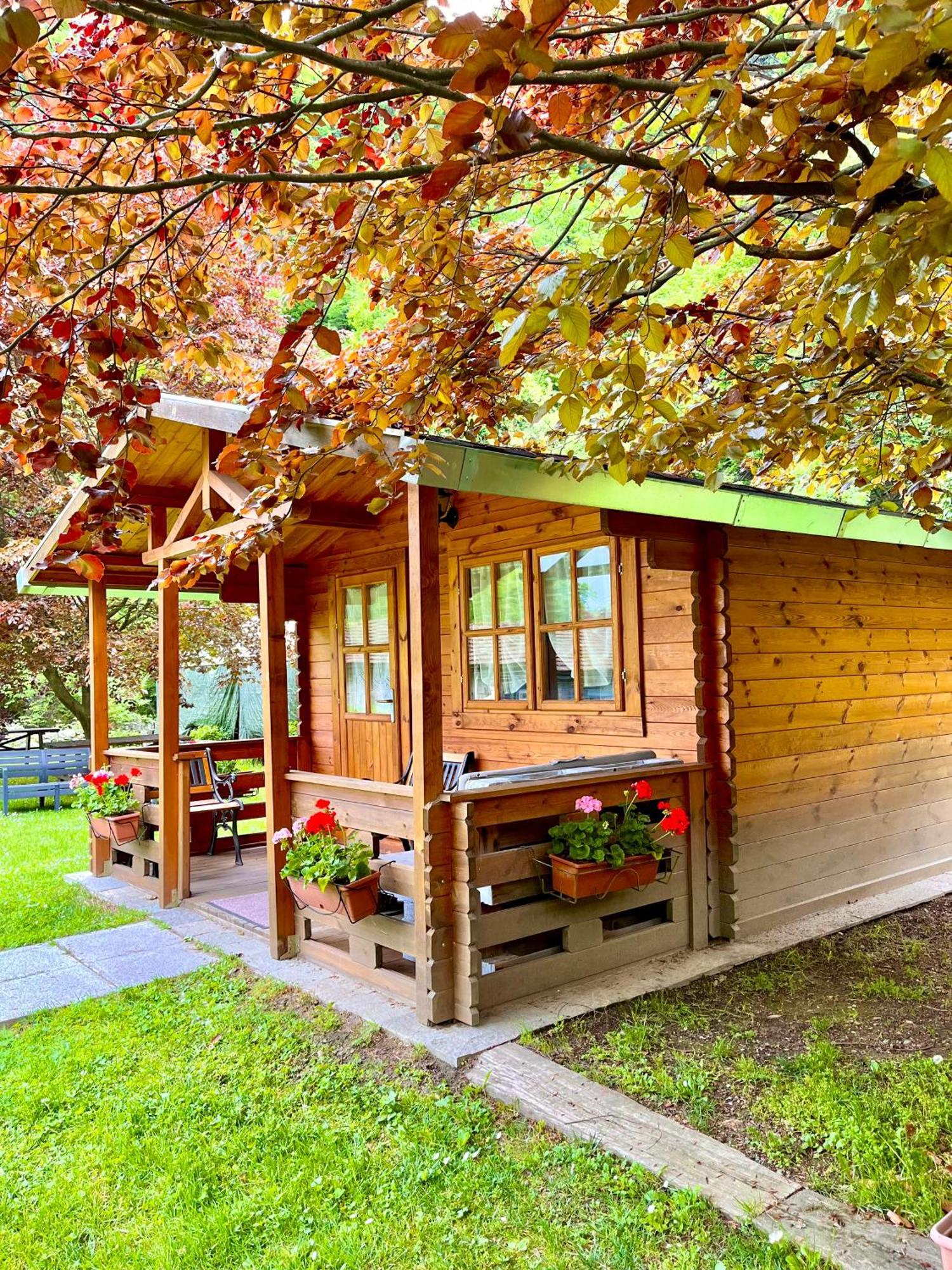 Agriturismo La Vecchia Chioderia Grandola ed Uniti Luaran gambar