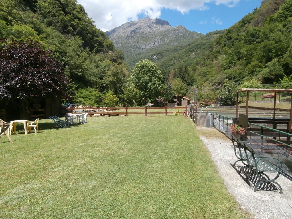 Agriturismo La Vecchia Chioderia Grandola ed Uniti Luaran gambar